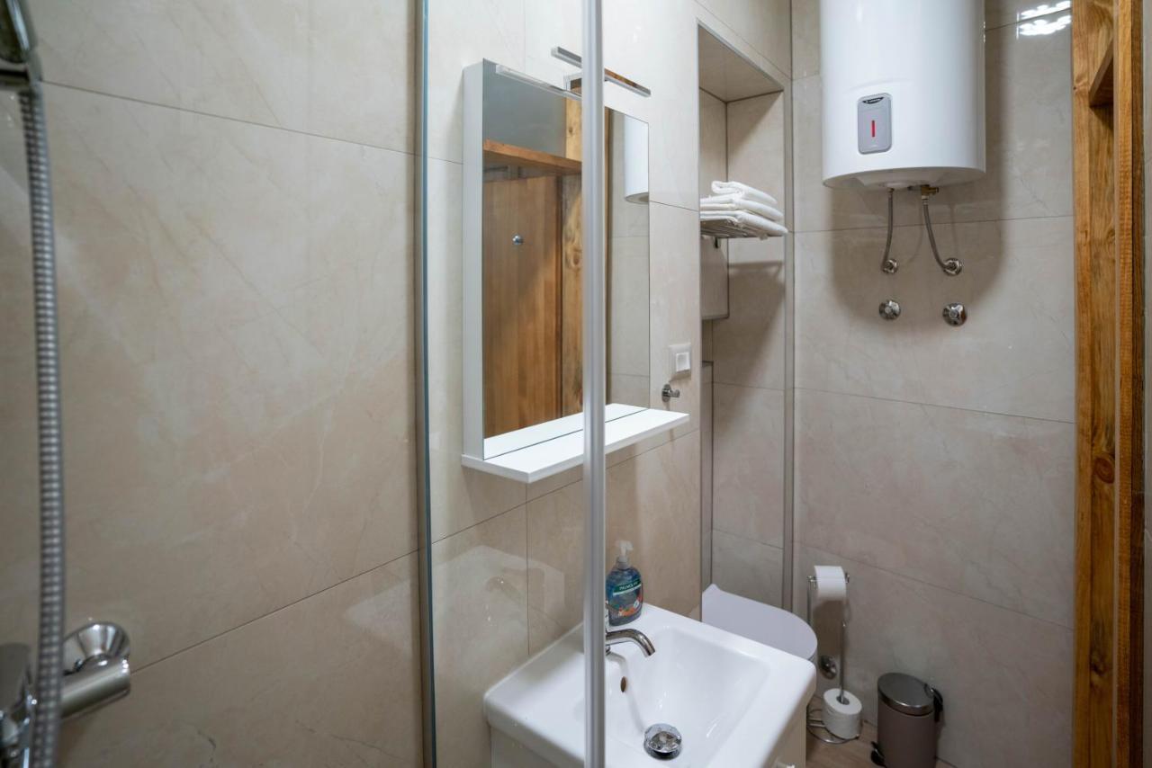 Old Town Makarska Apartments - Central Square Екстер'єр фото