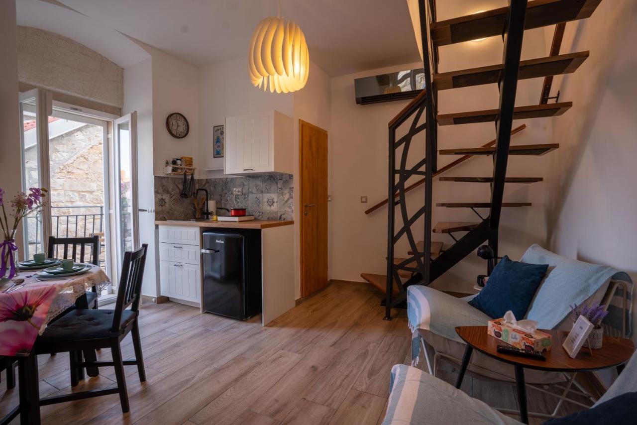 Old Town Makarska Apartments - Central Square Екстер'єр фото